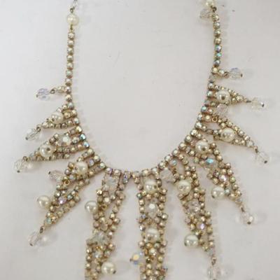 1153	GOLD COLORED AND RHINESTONE NECKLACE
