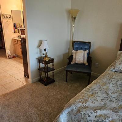 Lamp/Chair