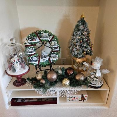 Thomas Kincade Christmas Pieces