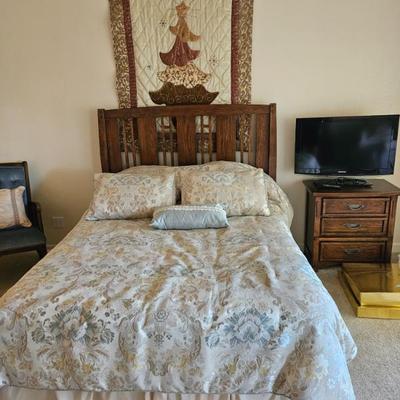 Nice Full bed