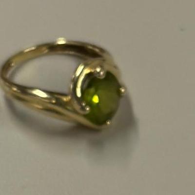 14K Peridot