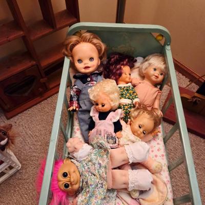 Antique and vintage dolls 
