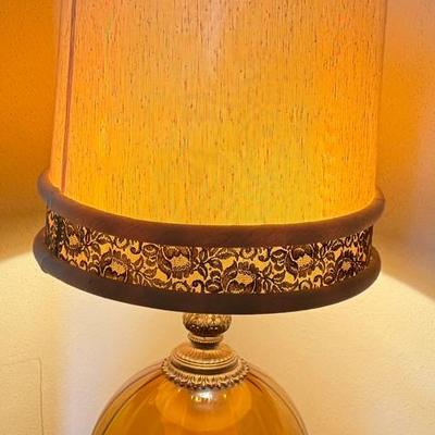 Lot 405: Vintage Mid-Century Amber Glass Globe Lamp with Original Shade & Ornate Base