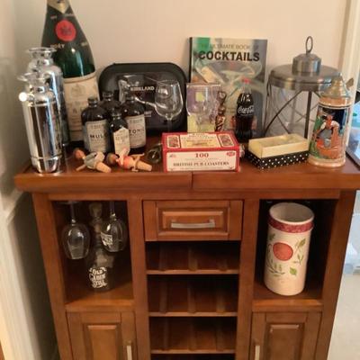 Bar server .. Opens up to extend 