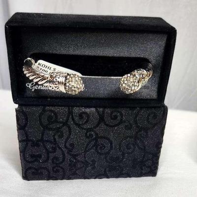 Genuine Crystal Bracelet Brand New & Sparkly!