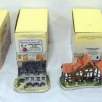 1140	6 DAVID WINTER HAND PAINTED COTTAGES, SUSSEX COTTAGE, BURN'S READING ROOM, ST GEORGES CHURCH, THE APOTHECARYS SHOP, HOGS HEAD...