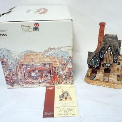 1123	DAVID WINTER COTTAGES, MARQUIS WALTER'S MANOR, LTD 2253/5000, APPROXIMATELY 9 IN
