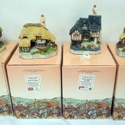 1159	4 DAVID WINTER HAND PAINTED COTTAGES, PUDDING COTTAGE, ASHE COTTAGE, SWAN UPPING COTTAGE AND WHILEAWAY COTTAGE,  APPROXIMATELY 4-5...