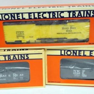 1182	LIONEL TRAIN O GAUGE  3 *NICKEL PLATE ROAD* CARS, 2 GONDOLAS AND 1 REEFER
