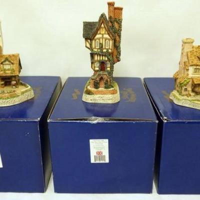 1128	3 DAVID WINTER HAND PAINTED COTTAGES, THE FLOWER SHOP, THERE WAS A NARROW HOUSE, COB'S BAKERY, TALLEST APPROXIMATELY  9 IN H
