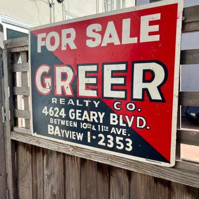 Estate sale photo