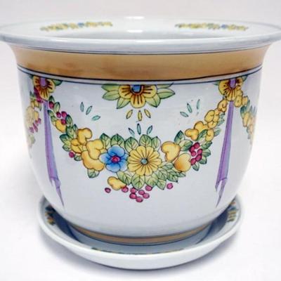 1110	PORCELAIN FLORAL DECORATED PLANTER WITH UNDERPLATE, APPROXIMATELY 12 IN X 10 IN H
