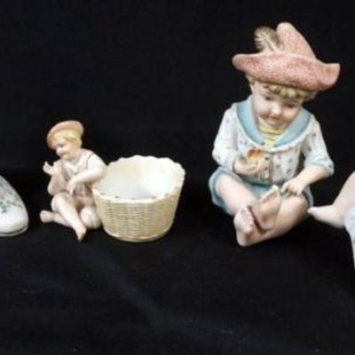 1117	GROUP OF ASSORTED BISQUE FIGURES, LARGEST APPROXIMATELY 7 IN 
