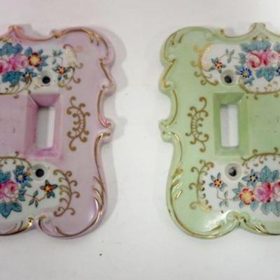 1118	2 AMART PORCELAIN FLORAL DECORATED DUPLEX LIGHT SWITCH COVERS, EACH APPROXIMATELY 5 3/4 IN X 5 1/2 IN
