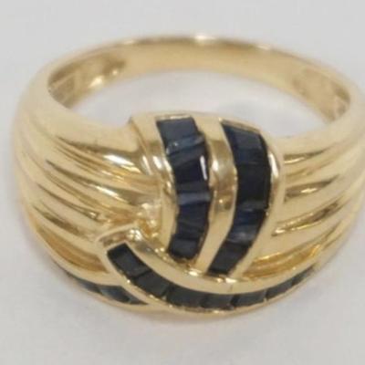 1235	14K GOLD LADIES GARNET RING, APPROXIMATE SIZE 4 3/4, 2.38 DWT INCLUDING STONES

