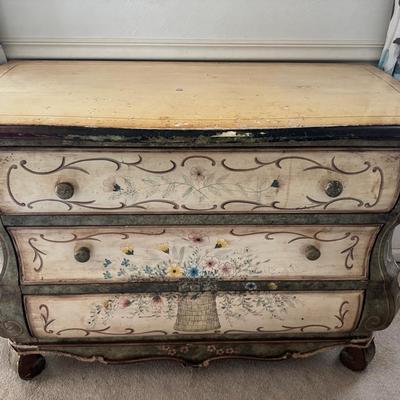 Lot 221: Vintage Bombe 3 Drawer Dresser 