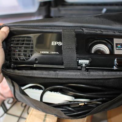 Epson LCD projector works great