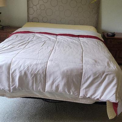 Adjustable Queen Bed