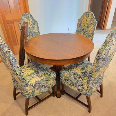 Lot #227 - Antique Oak Table & Chairs, Plus Unfinished Leaves