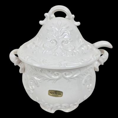 Lot #138 - Napcoware Napco Provincial C-7995 Ceramic Soup Tureen.