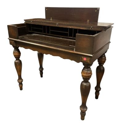 ANTIQUE NEW ENGLAND STYLE PIANO DESK