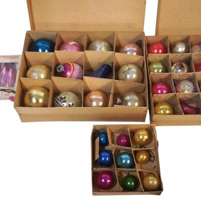 VINTAGE CHRISTMAS ORNAMENTS - 4 BOXES