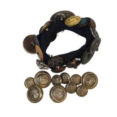 LOT ANTIQUE & VINTAGE BUTTONS