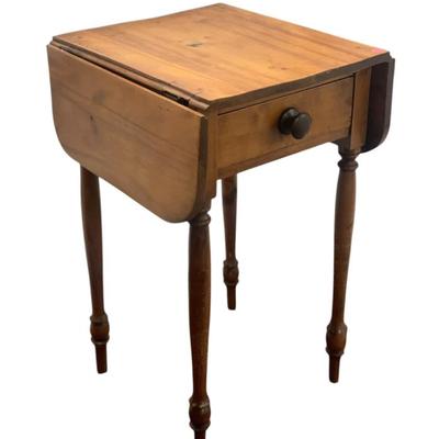 ANTIQUE SHERATON CHERRY DROP LEAF TABLE