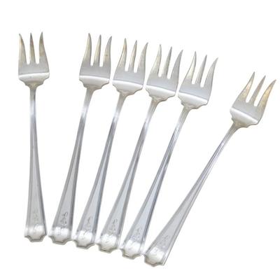 6 DURGIN STERLING SILVER OYSTER FORKS FAIRFAX