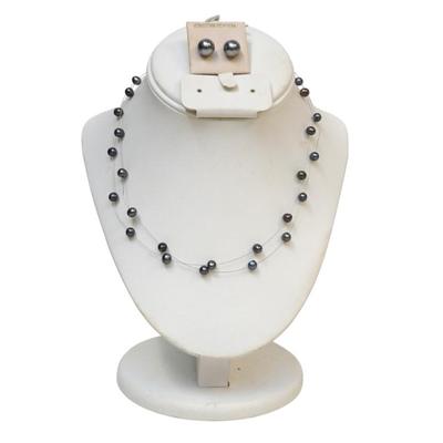 BLACK SPANISH PEARL NECKLACE AND EARRINGS