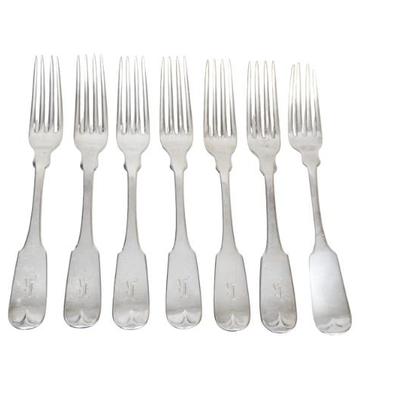 7 CHARLESTON SC COIN SILVER FIDDLE THREAD DINNER FORKS