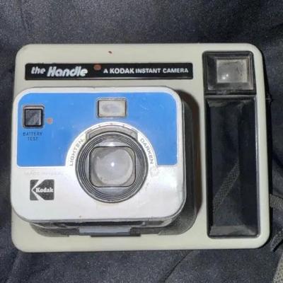 Lot 503: Vintage Kodak “The Handle” Instant Camera – 1970s