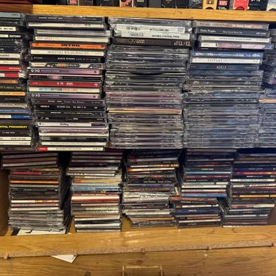 Lot 222: CD Mystery Lot (Gospel, R&B, Soul, Funk)