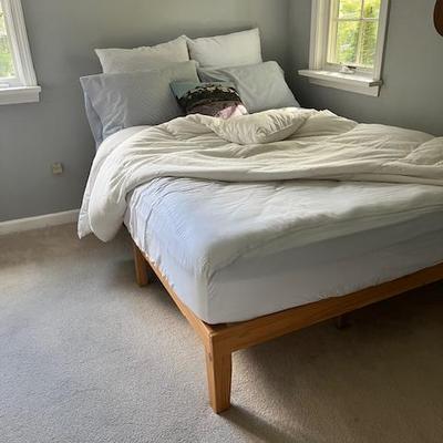 Full size Platform Bed with mattress