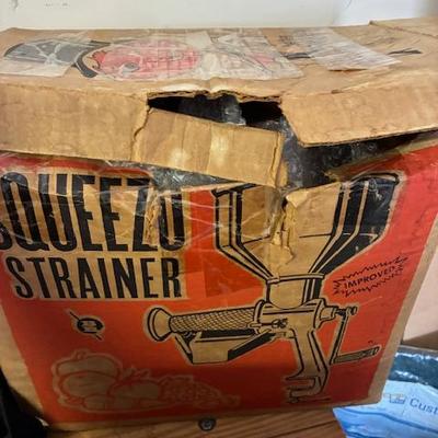 Estate sale photo