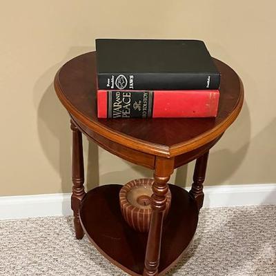 heart table