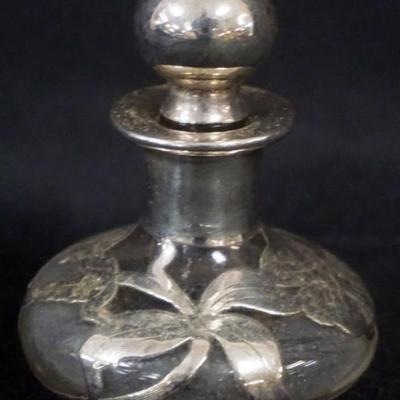1156	ANTIQUE STERLING SILVER OVERLAY GLASS PERFUME BOTTLE, APPROXIMATELY 3 IN H
