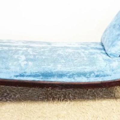 1254	VICTORIAN UPHOLSTERED RECAMIER, SOME STAINING ON UPHOLSTERY, APPROXIMATELY 25 IN X 69 IN X 26 IN H
