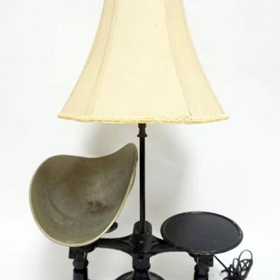 1124	FAIR BANKS SCALE MODIFIED INTO TABLE LAMP, APPROXIMATELY 15 IN X 8 IN X 27 IN
