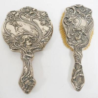 1193	ART NOUVEAU STERLING SILVER LADIES DRESSER MIRROR AND HAIR BRUSH
