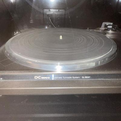 Technics SL-BD27 DC Servo Automatic Turntable