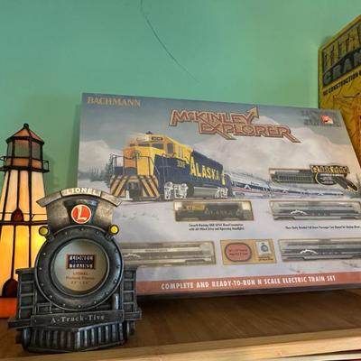 Bachmann Mckinley Explorer Train Set NEW IN BOX