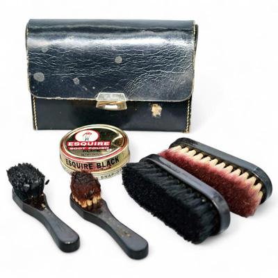 Vintage Griffin Shoe Shine Kit With Leather Case