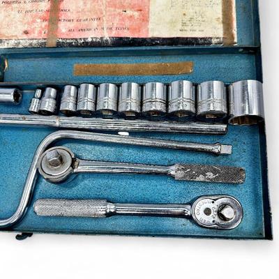 Vintage Indestro Tools 16-Piece 3/8-Inch Drive Socket Set S6308