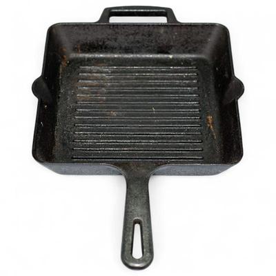 Artisanal Kitchen Supply 10-Inch Square Cast Iron Grill Pan