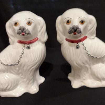 Pair Staffordshire Style Ceramic Spaniel Dogs Jay Willfred made in Portugal 