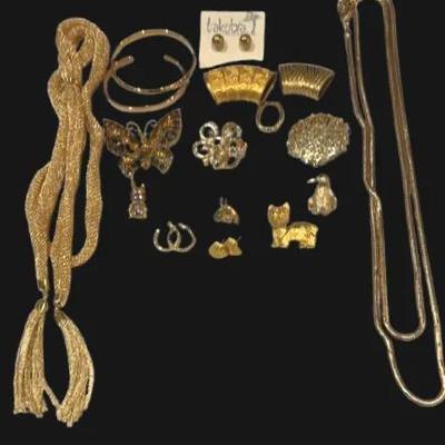Gold Collection Of Custom Jewelry 
