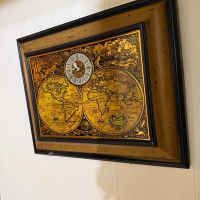 Vintage Spartus Metal Old World Map Wall Clock