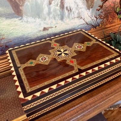 Vintage Inlaid Marquetry Chess Set
