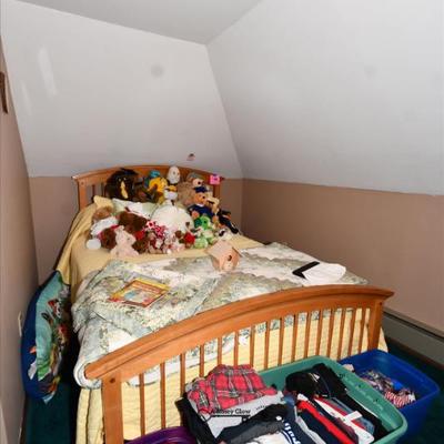 318 bedroom b